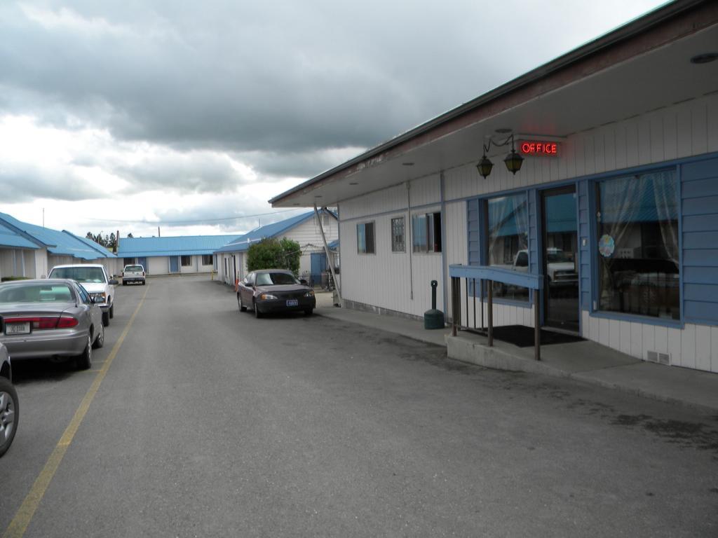 Blue And White Motel Kalispell Luaran gambar