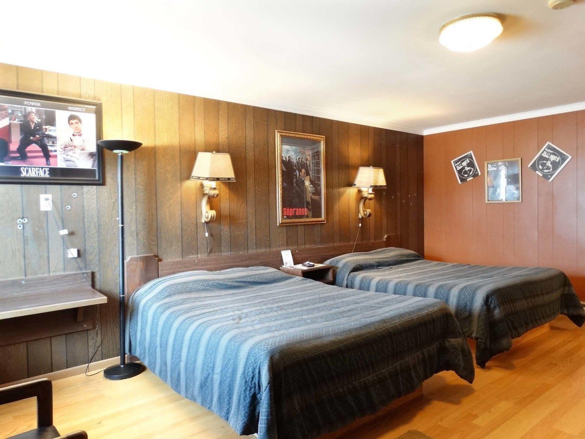Blue And White Motel Kalispell Luaran gambar